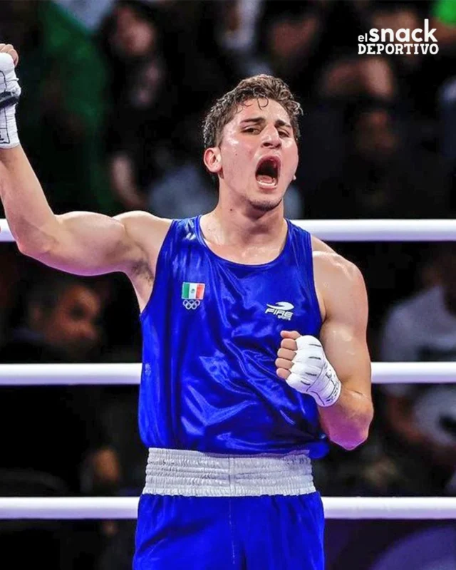 🇲🇽¡Plata para Marco Verde! 🥈

El boxeador mexicano Marco Verde logra el 2o. lugar en la categoría 71 kg de los #JuegosOlímpicos   #paris2024 

México no lograba una medalla de plata en boxeo desde Héctor López en Los Ángeles 1984.

El mexicano se enfrentó al uzbeko Asadkhuja Muydinkhujaev. 

Esta es la quinta medalla para el país azteca, la tercera de plata para la delegación. 

#box #juegosolimpicos #olympics